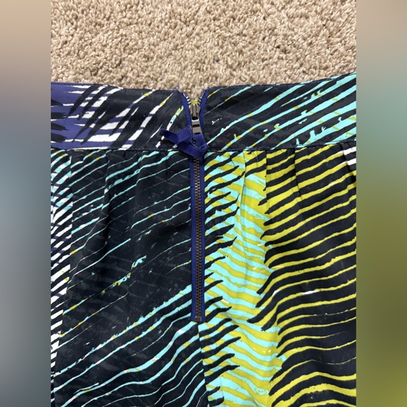 LOFT Skirt - Picture 4 of 4